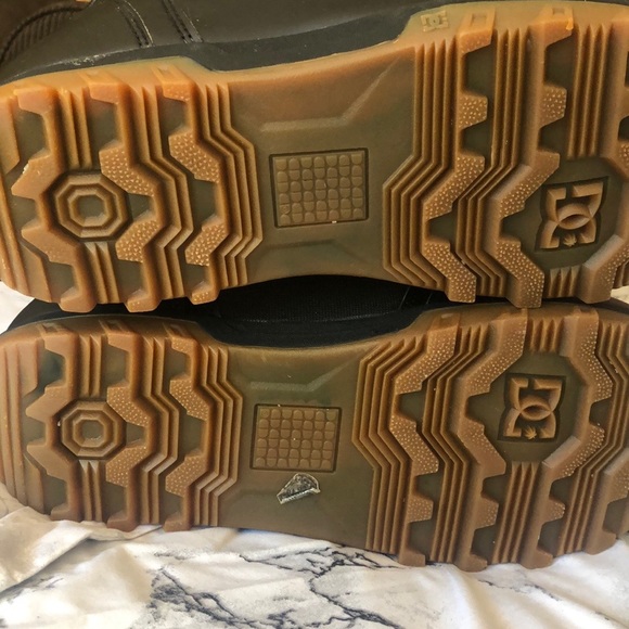 SOLD: DC Scout 2010 BOA snowboarding boots - Picture 7 of 8